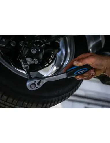 TA226- Cheie cu clichet 1/2" fabricat din otel CRV, cu soclu, 72 dinti TAGRED Professional - Chei si truse chei TA226- Cheie cu clichet 1/2" fabricat din otel CRV, cu soclu, 72 dinti TAGRED Professional - Chei si truse chei