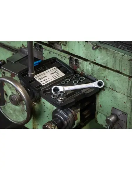 Cheie inelara cu clichet si set tubulare, Hogert, 11 piese, 8-19mm, HT1R490 Cheie inelara cu clichet si set tubulare, Hogert, 11 piese, 8-19mm, HT1R490