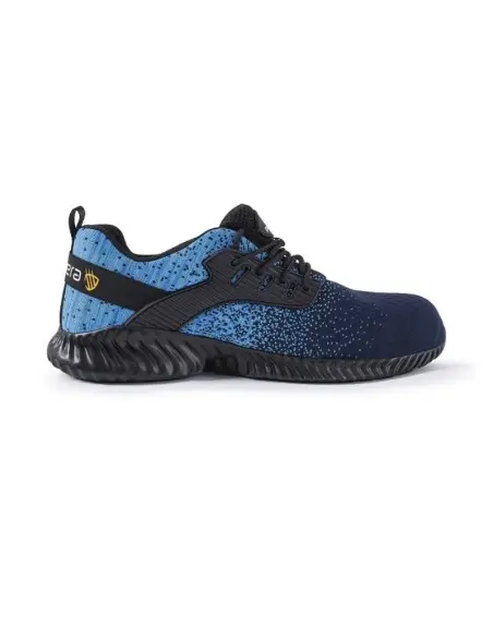 Pantofi de protectie Texo Fly S1, usori si aerisiti, cu bombeu metalic si talpa antiderapanta.