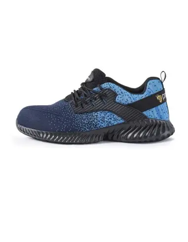 Pantofi de protectie Texo Fly S1, usori si aerisiti, cu bombeu metalic si talpa antiderapanta.