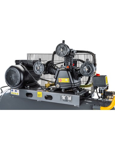 Compresor aer 100l, Powermat, 230V 4CP 650L/min 100L 8 bar – Profesional si versatil