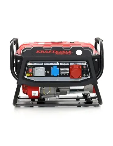 Generator curent trifazic pe benzina...