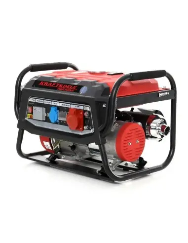 Generator curent trifazic pe benzina...