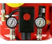 Compresor cu ulei 50L, 2 pistoane, 2.8kW – Set 8 în 1